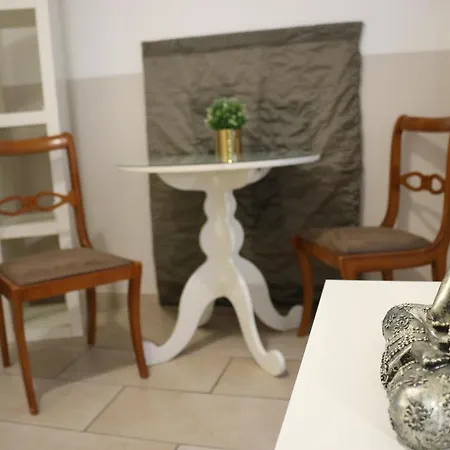 Moderne 2-3 Wohnungen, Ideal Fuer Geschaeftsreisende Und Monteure In