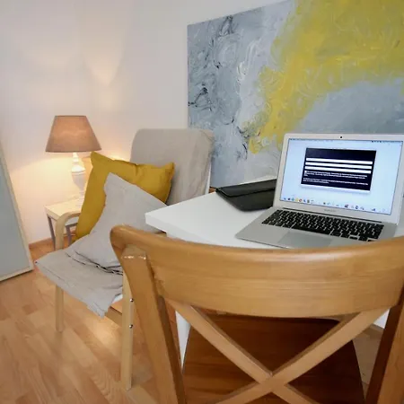 Apartman Moderne 2-3 Wohnungen, Ideal Fuer Geschaeftsreisende Und Monteure In