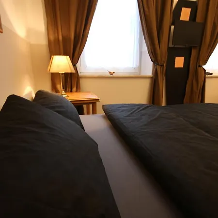 Moderne 2-3 Wohnungen, Ideal Fuer Geschaeftsreisende Und Monteure In Apartment Essen