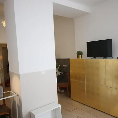 Moderne 2-3 Wohnungen, Ideal Fuer Geschaeftsreisende Und Monteure In * 에센