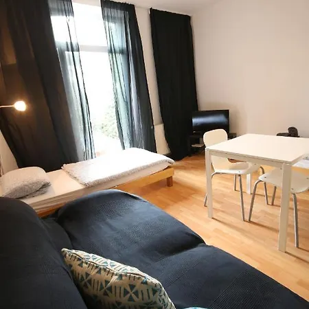 아파트 Moderne 2-3 Wohnungen, Ideal Fuer Geschaeftsreisende Und Monteure In
