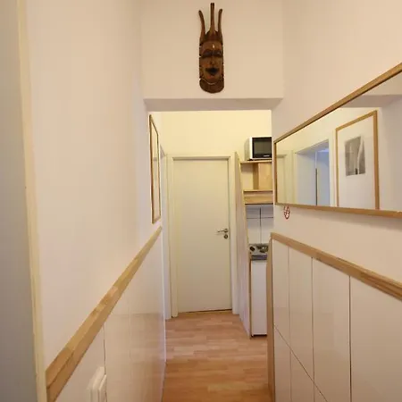 Moderne 2-3 Wohnungen, Ideal Fuer Geschaeftsreisende Und Monteure In 아파트