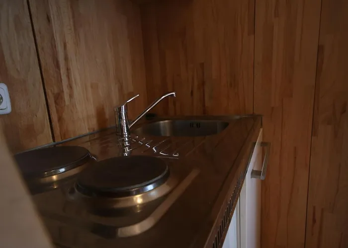 Moderne 2-3 Wohnungen, Ideal Fuer Geschaeftsreisende Und Monteure In