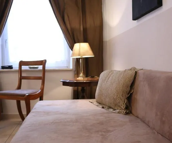 Moderne 2-3 Wohnungen, Ideal Fuer Geschaeftsreisende Und Monteure In Apartment Essen