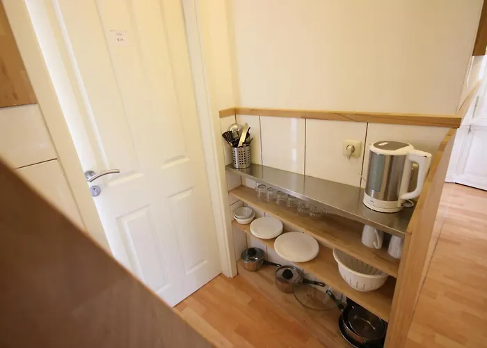 Moderne 2-3 Wohnungen, Ideal Fuer Geschaeftsreisende Und Monteure In Apartment