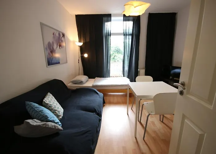 Apartment Moderne 2-3 Wohnungen, Ideal Fuer Geschaeftsreisende Und Monteure In Essen